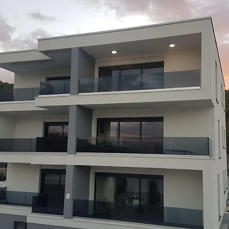 Appartement Apartments4friends Nina *